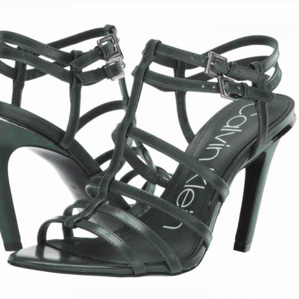 CALVIN KLEIN Gili Box Leather Pump
